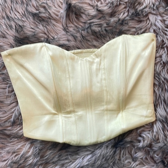 Zara blouse - Picture 1 of 4